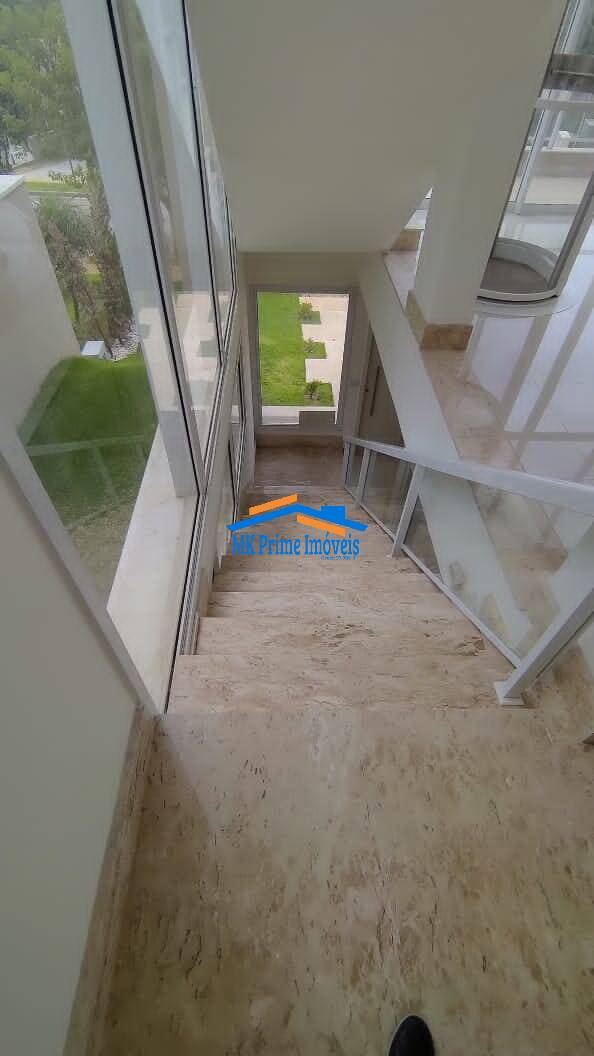 Casa de Condomínio à venda com 4 quartos, 430m² - Foto 9