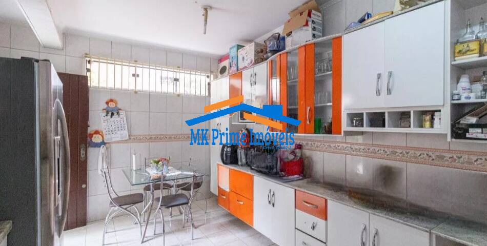 Sobrado à venda com 6 quartos, 329m² - Foto 29