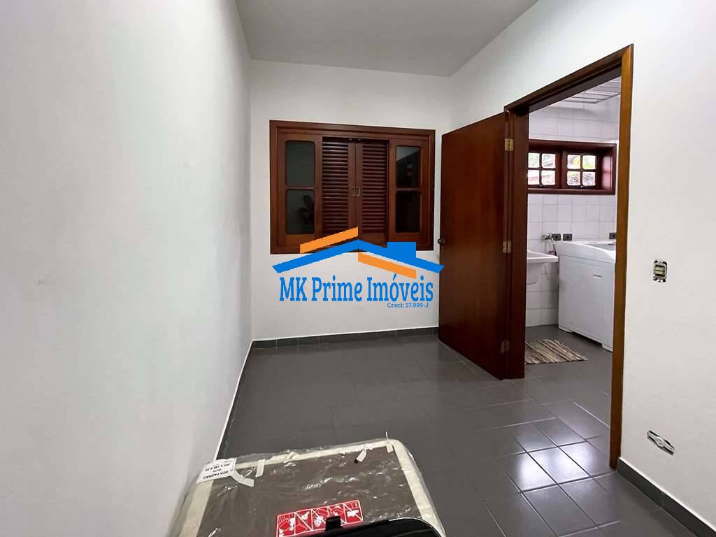 Sobrado à venda com 4 quartos, 742m² - Foto 56