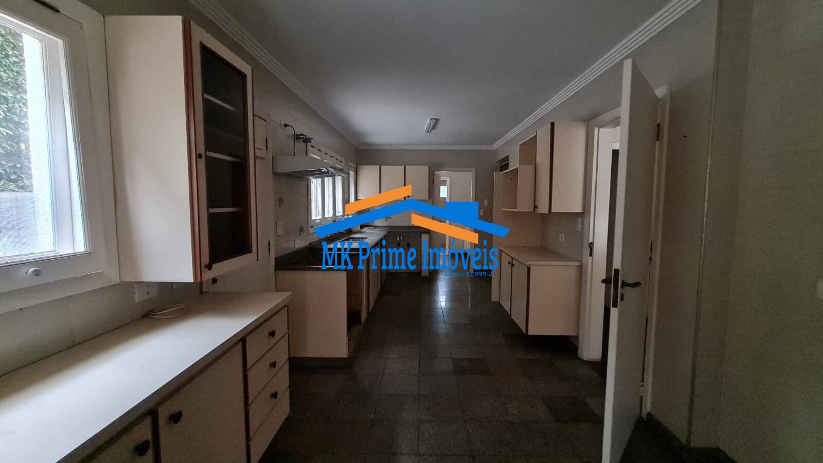 Casa de Condomínio à venda com 4 quartos, 340m² - Foto 10