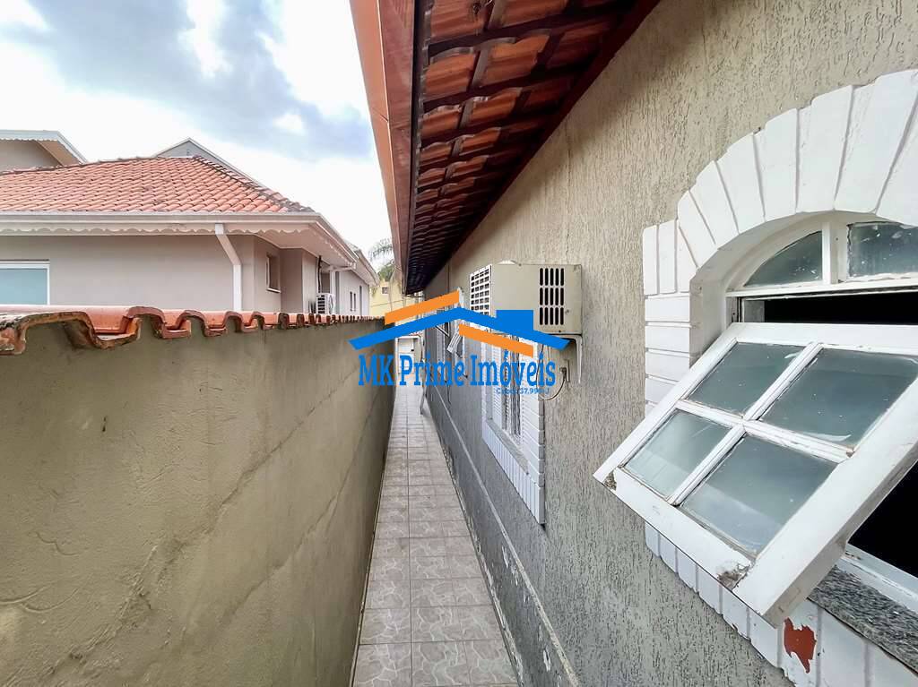 Casa de Condomínio à venda com 3 quartos, 131m² - Foto 35