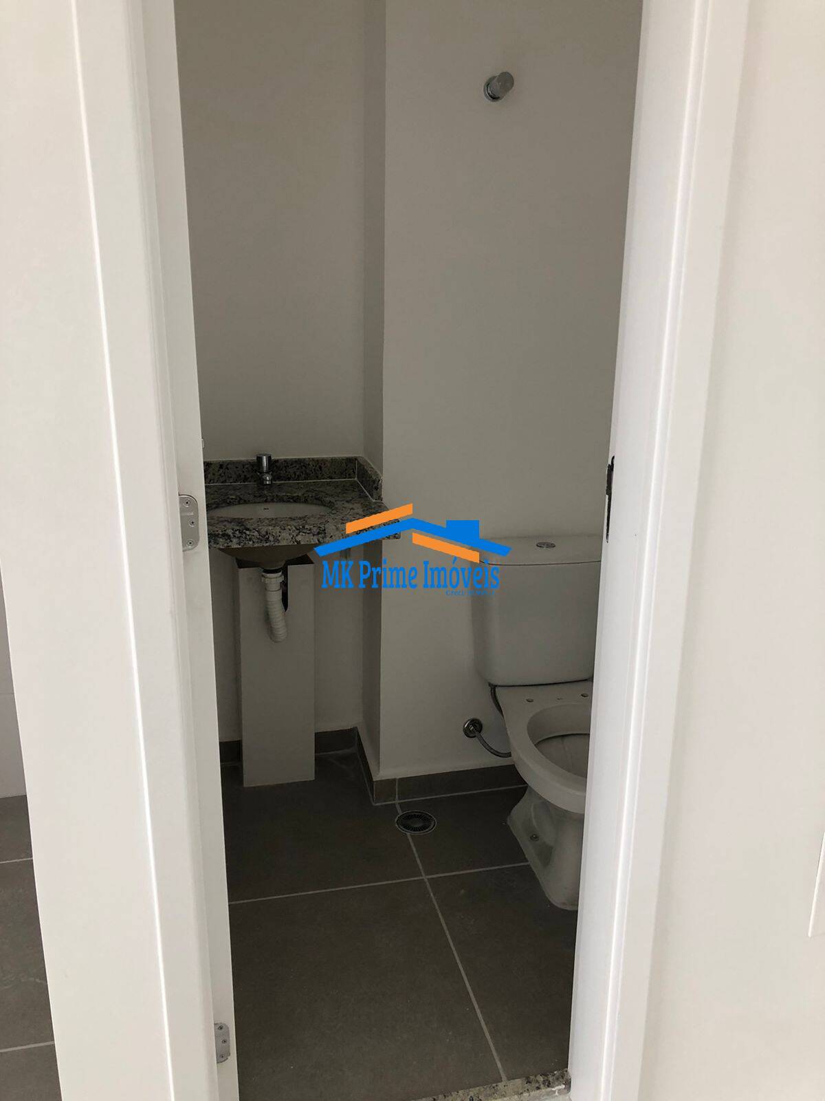 Apartamento à venda com 2 quartos, 61m² - Foto 3