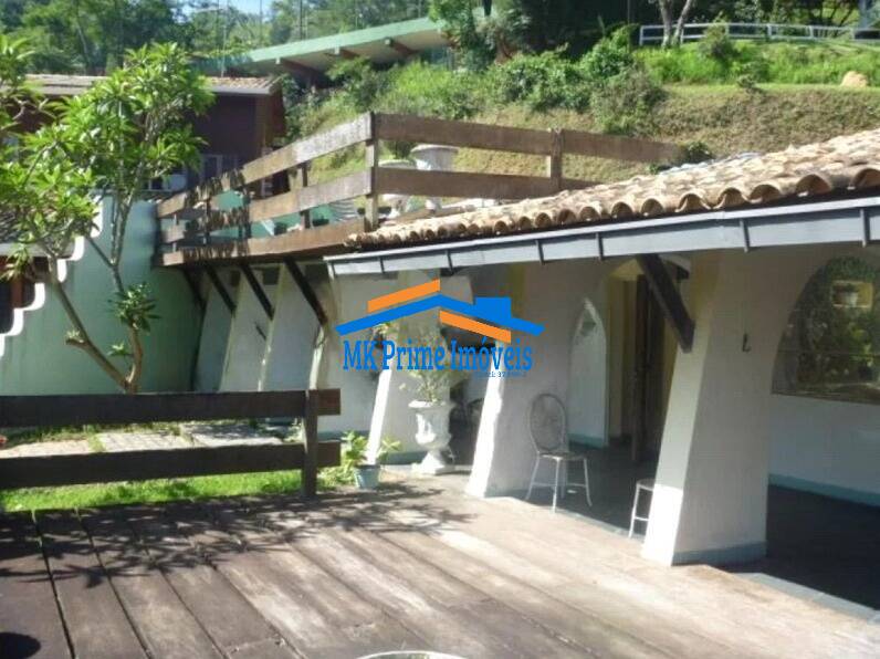 Casa de Condomínio à venda com 4 quartos, 600m² - Foto 4