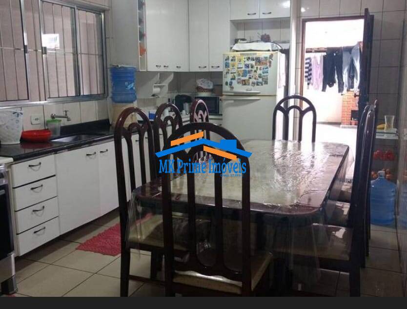 Sobrado à venda com 5 quartos, 250m² - Foto 12