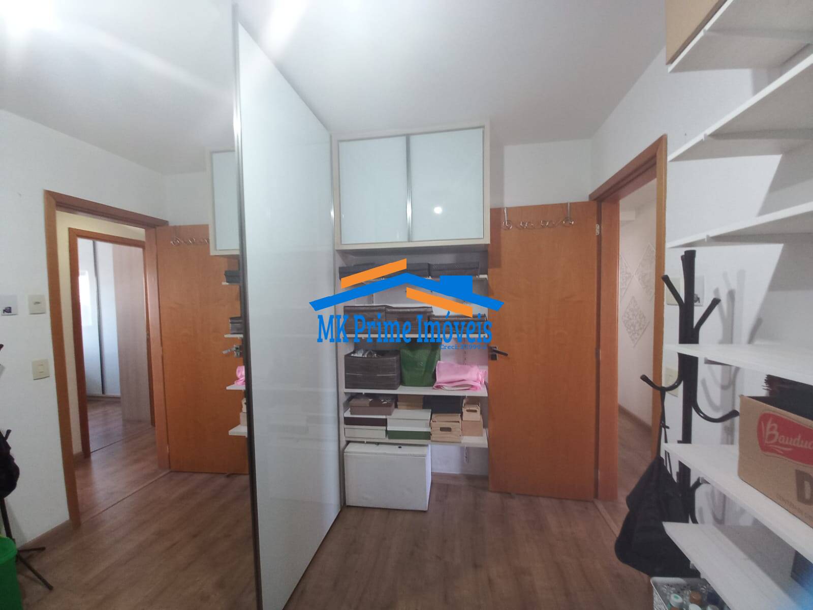 Apartamento à venda com 3 quartos, 75m² - Foto 19