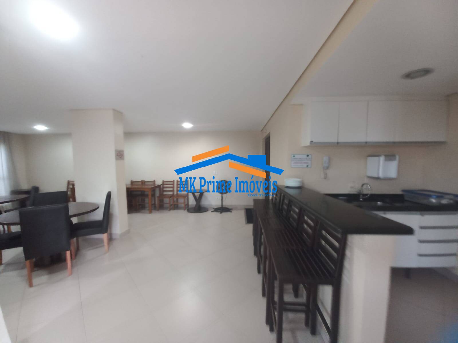 Apartamento à venda com 3 quartos, 75m² - Foto 30