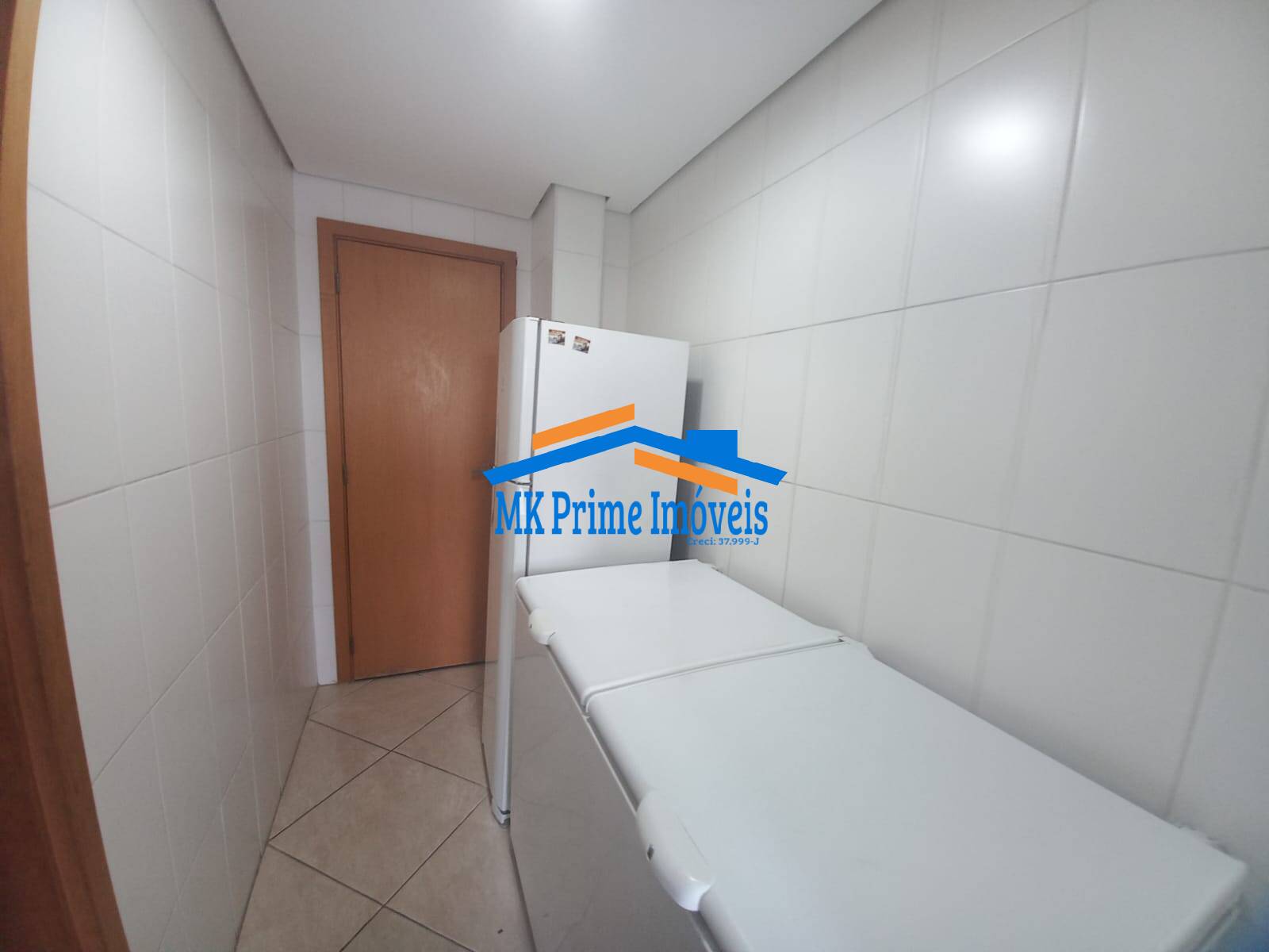 Apartamento à venda com 3 quartos, 75m² - Foto 46