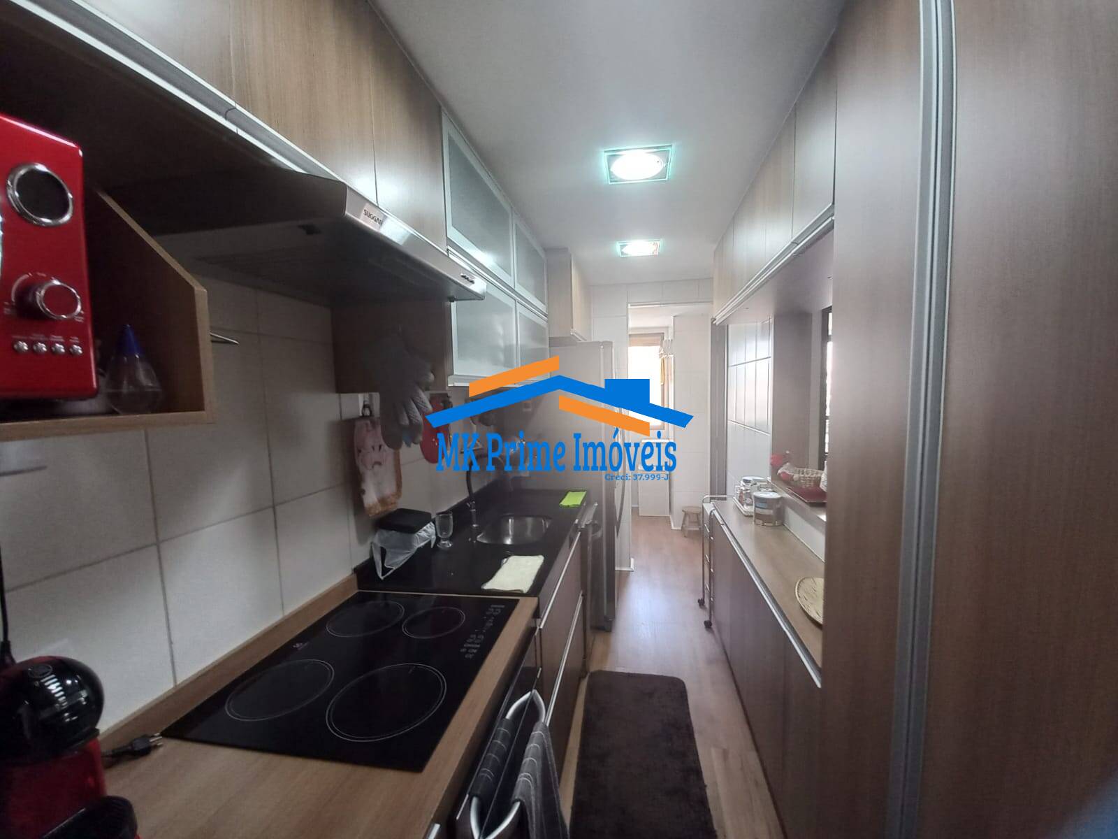 Apartamento à venda com 3 quartos, 75m² - Foto 11