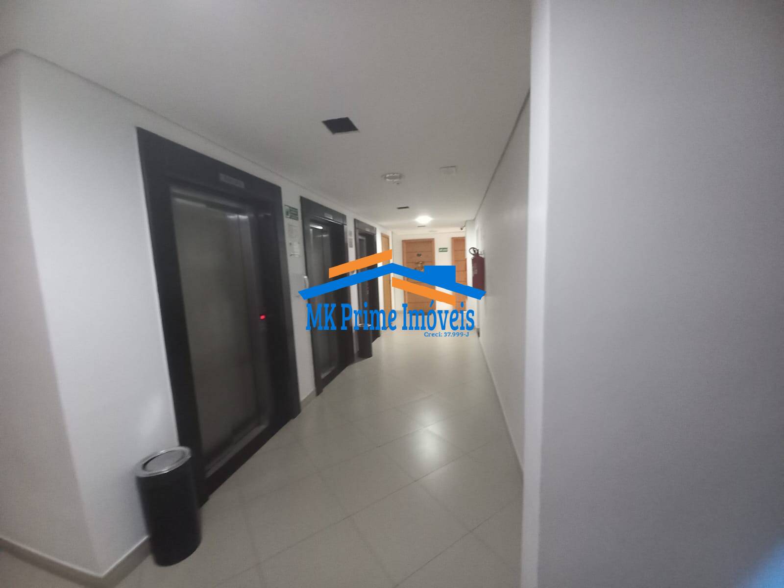 Apartamento à venda com 3 quartos, 75m² - Foto 45