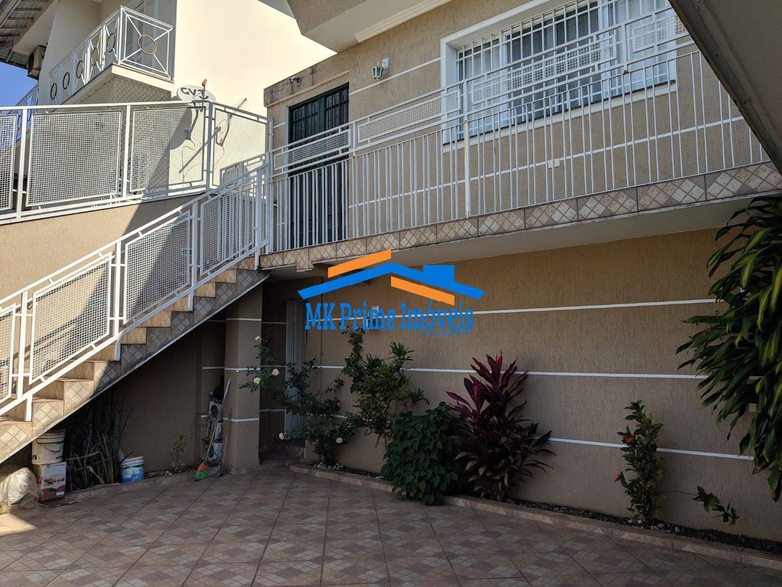 Casa à venda com 3 quartos, 293m² - Foto 3