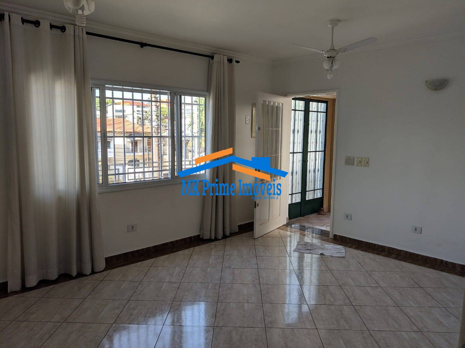 Casa à venda com 3 quartos, 293m² - Foto 11