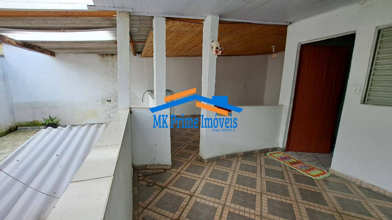 Casa à venda com 2 quartos, 225m² - Foto 18