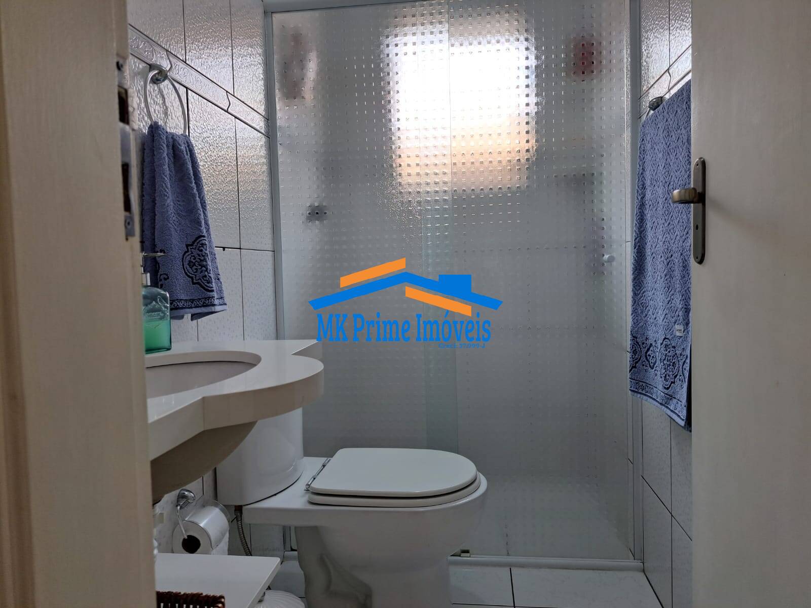 Sobrado à venda com 2 quartos, 218m² - Foto 10