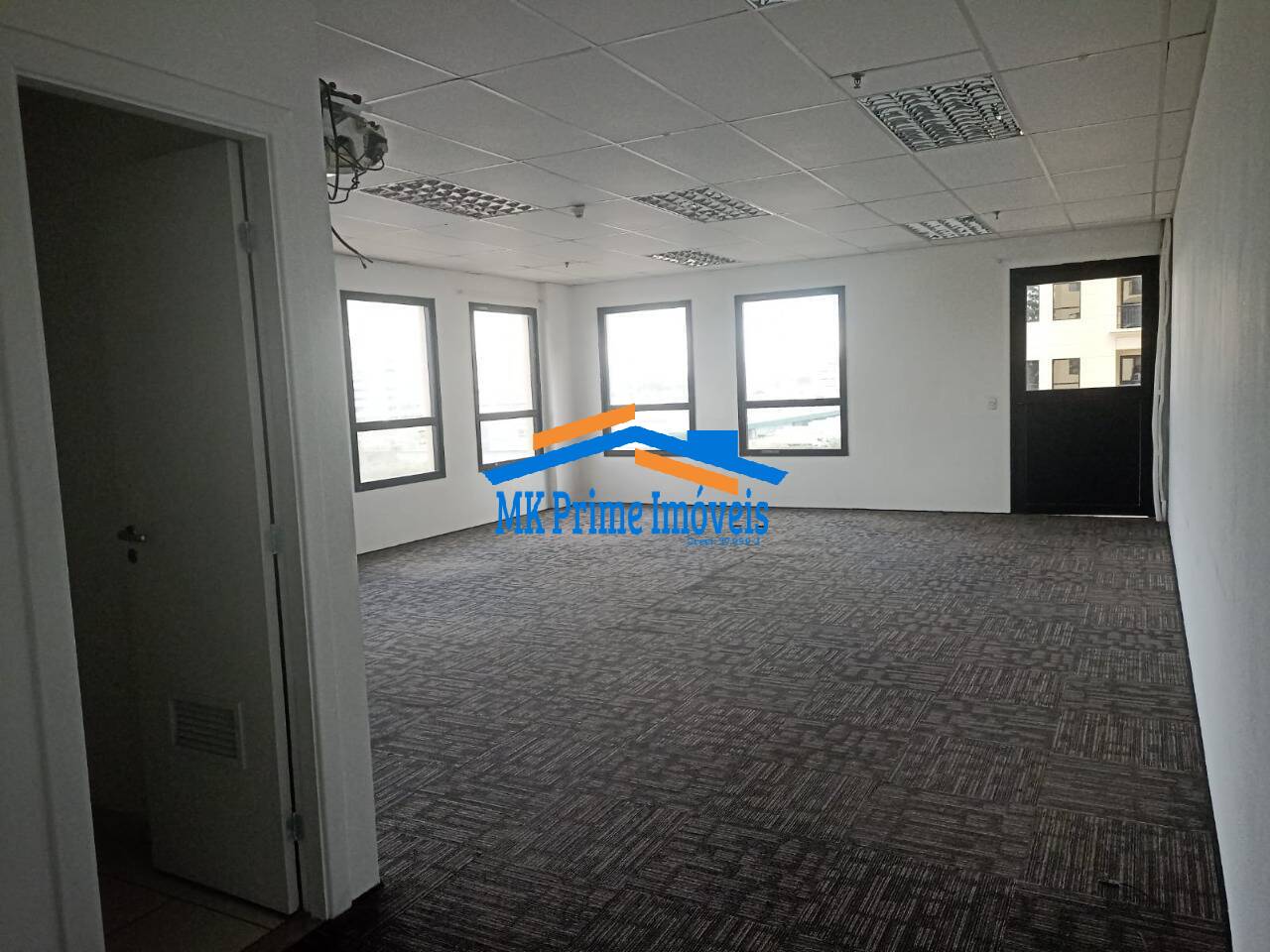 Conjunto Comercial-Sala à venda, 76m² - Foto 2