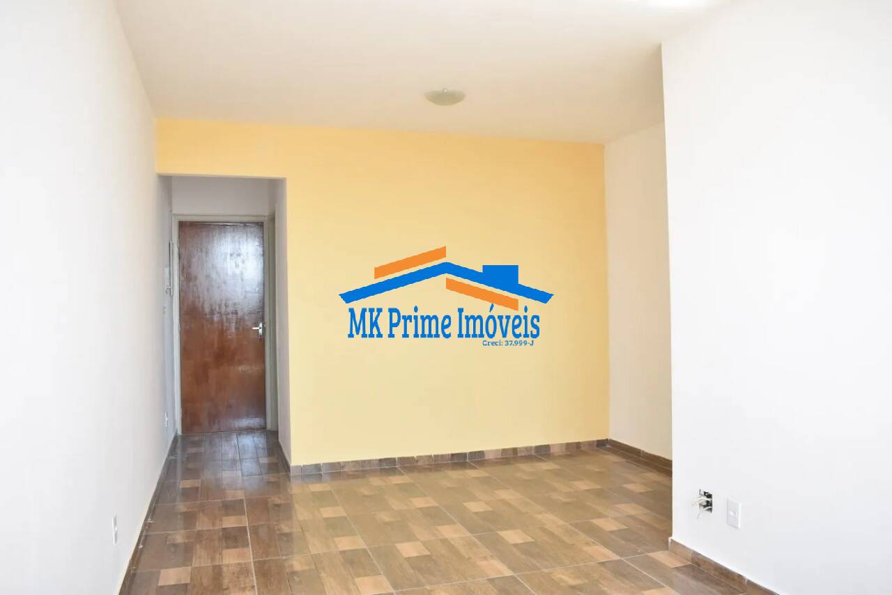 Apartamento à venda com 2 quartos, 58m² - Foto 4