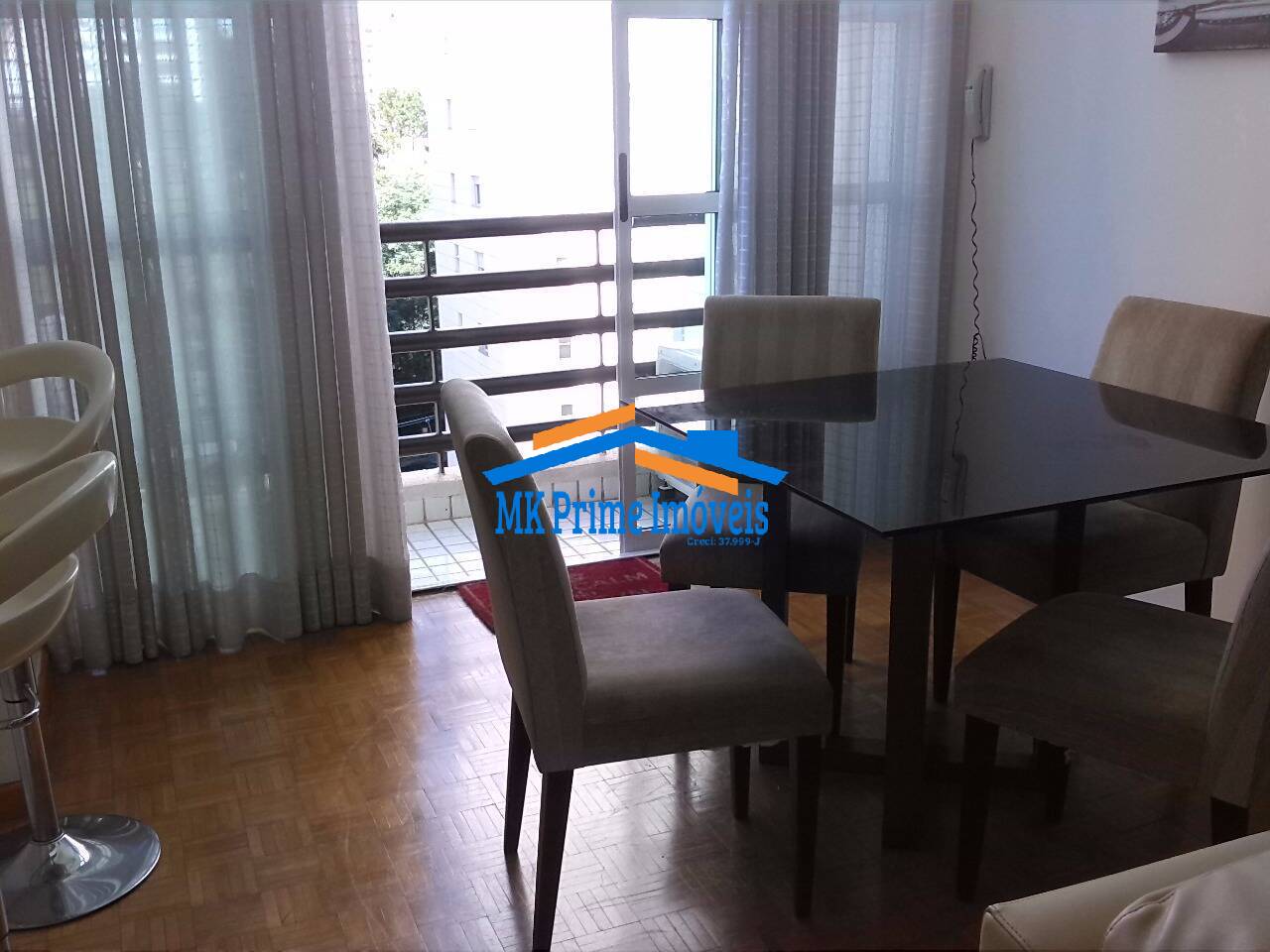 Apartamento à venda com 1 quarto, 60m² - Foto 6