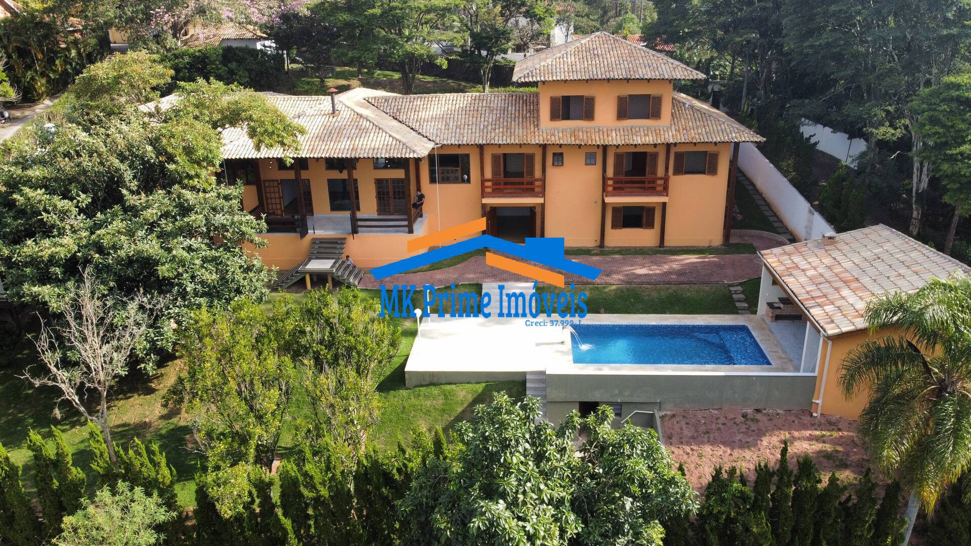 Casa de Condomínio à venda com 4 quartos, 900m² - Foto 1