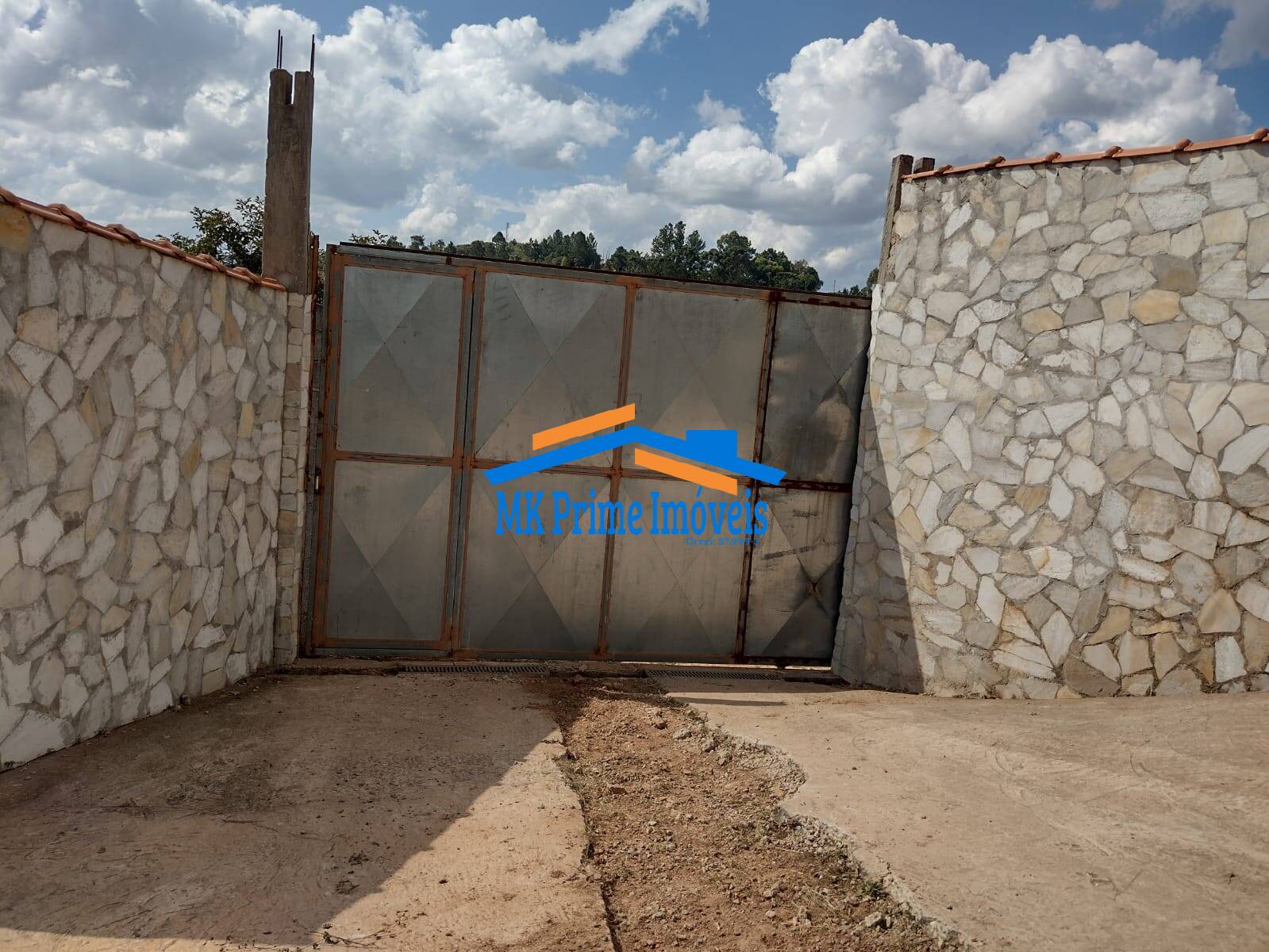 Fazenda à venda com 2 quartos, 200m² - Foto 15