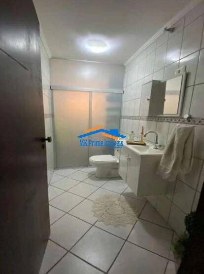 Sobrado à venda com 5 quartos, 240m² - Foto 23