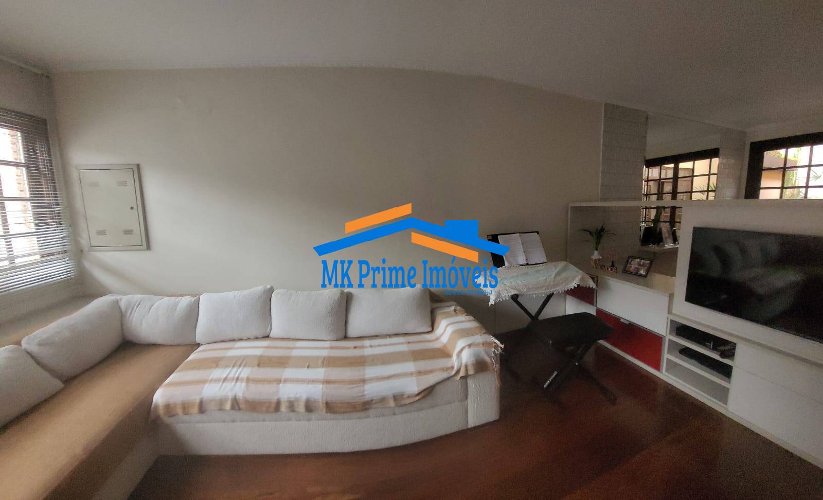 Casa à venda com 3 quartos, 229m² - Foto 3