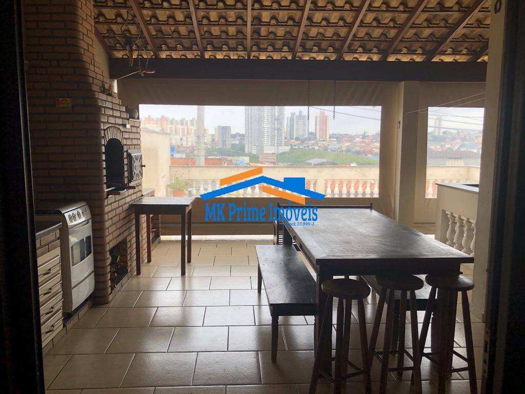 Sobrado à venda com 3 quartos, 200m² - Foto 7