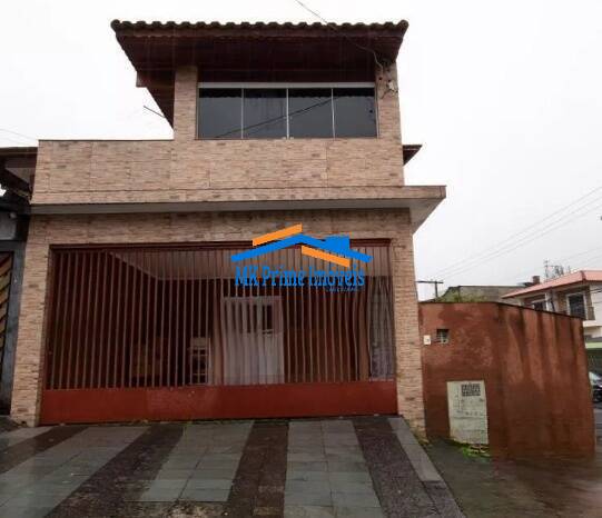 Sobrado à venda com 3 quartos, 168m² - Foto 1