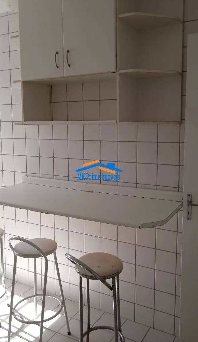 Apartamento à venda com 2 quartos, 62m² - Foto 11