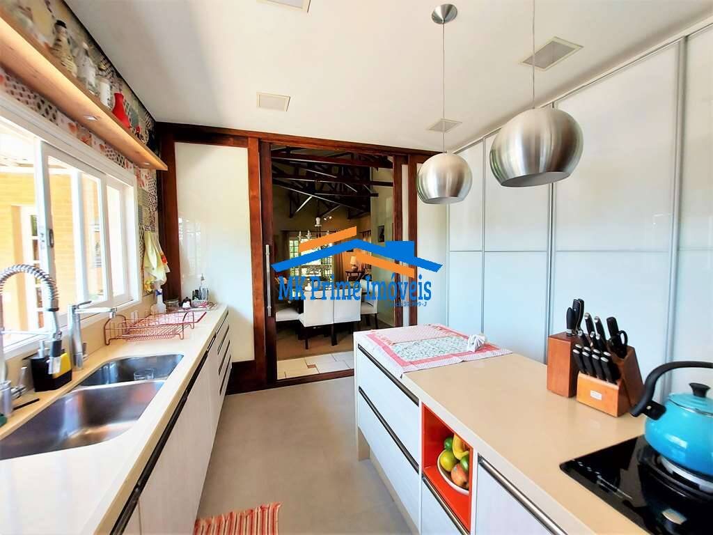 Casa de Condomínio à venda com 4 quartos, 322m² - Foto 13