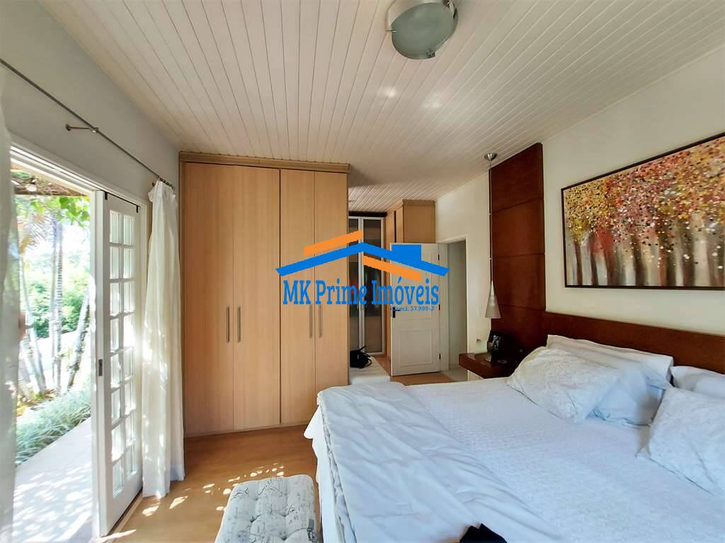 Casa de Condomínio à venda com 4 quartos, 322m² - Foto 18