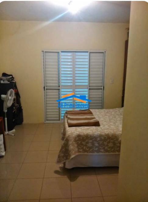 Sobrado à venda com 3 quartos, 250m² - Foto 11