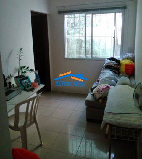 Sobrado à venda com 3 quartos, 250m² - Foto 1