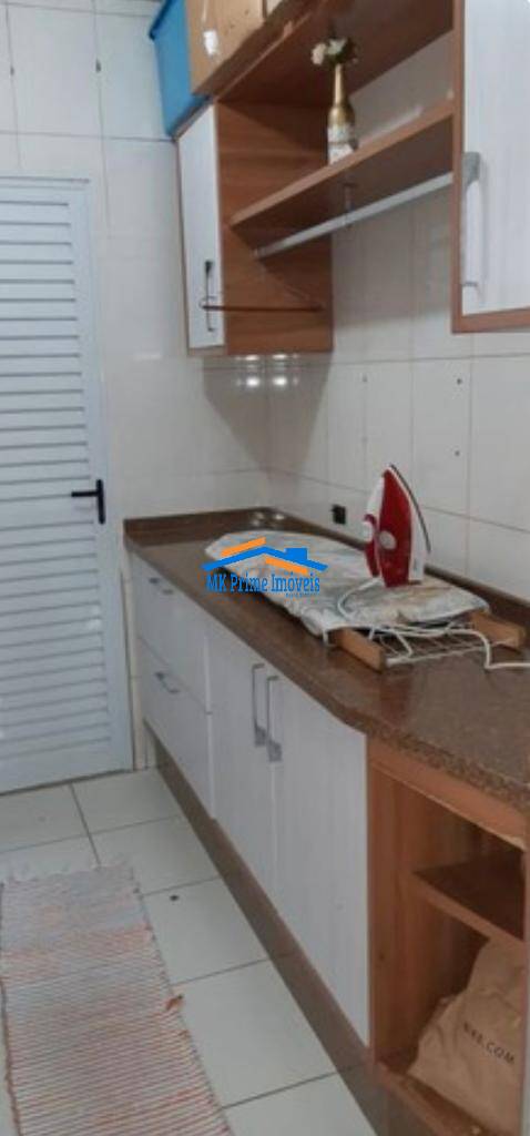 Sobrado à venda com 3 quartos, 250m² - Foto 8