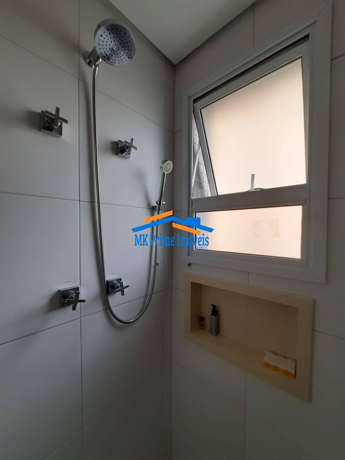 Apartamento à venda com 3 quartos, 113m² - Foto 35