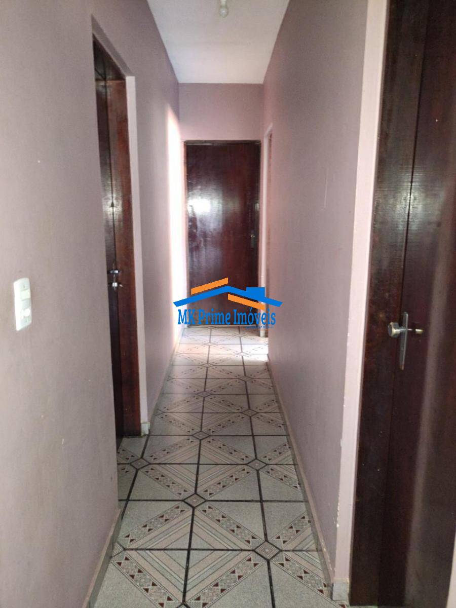 Casa à venda com 3 quartos, 306m² - Foto 13