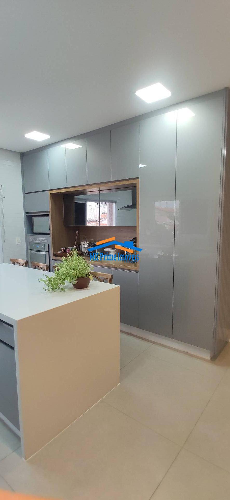 Sobrado à venda com 3 quartos, 200m² - Foto 9