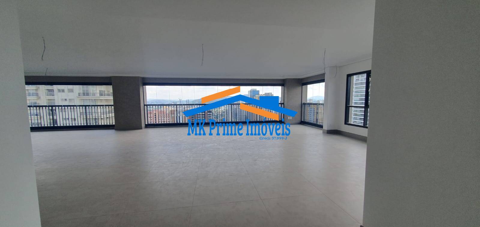 Apartamento à venda com 4 quartos, 360m² - Foto 4