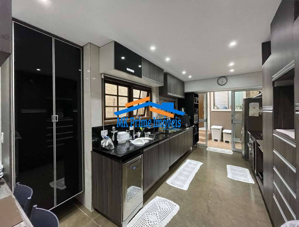 Sobrado à venda com 3 quartos, 180m² - Foto 19