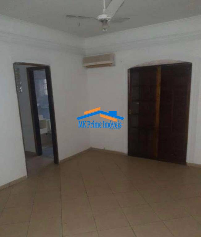 Casa de Condomínio à venda com 6 quartos, 240m² - Foto 20