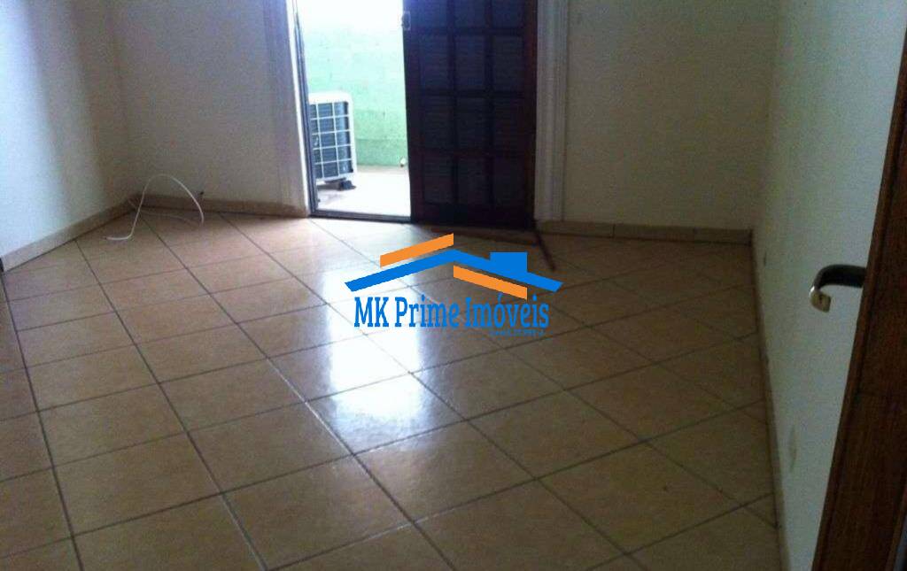 Casa de Condomínio à venda com 6 quartos, 240m² - Foto 11