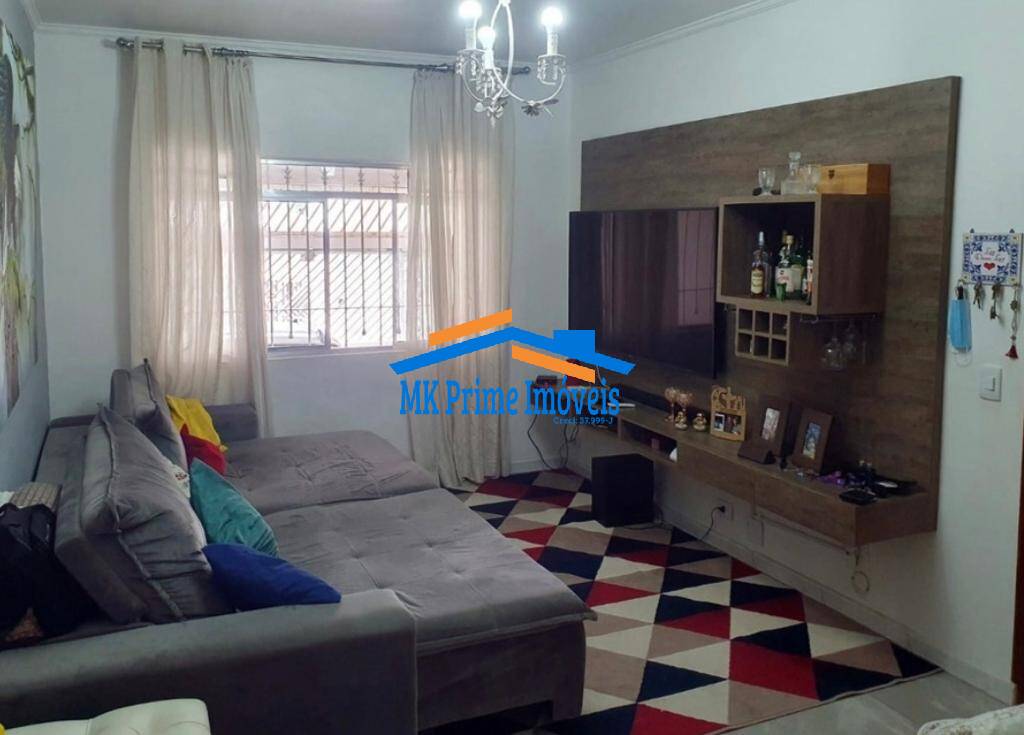 Sobrado à venda com 3 quartos, 240m² - Foto 1