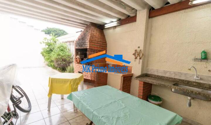 Casa à venda com 4 quartos, 150m² - Foto 10