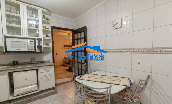 Casa à venda com 4 quartos, 150m² - Foto 29