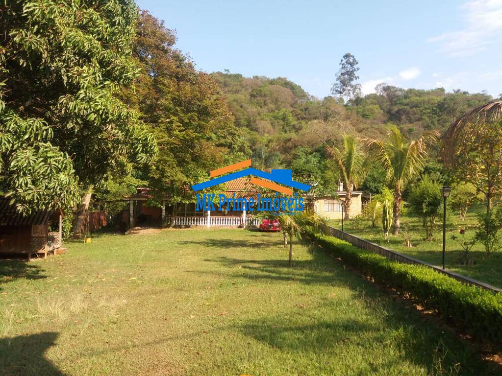 Fazenda à venda com 5 quartos, 3353m² - Foto 1