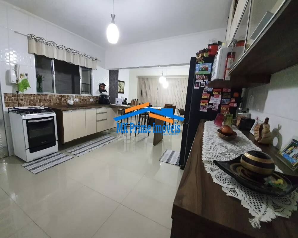 Sobrado à venda com 3 quartos, 250m² - Foto 7