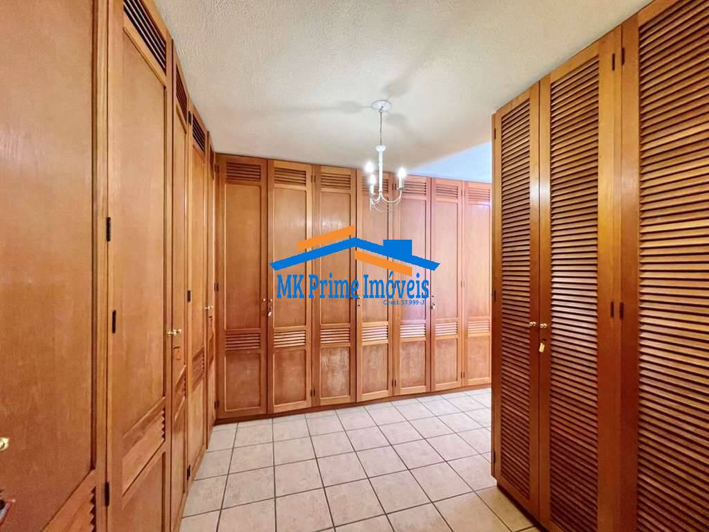 Casa de Condomínio à venda com 4 quartos, 586m² - Foto 32