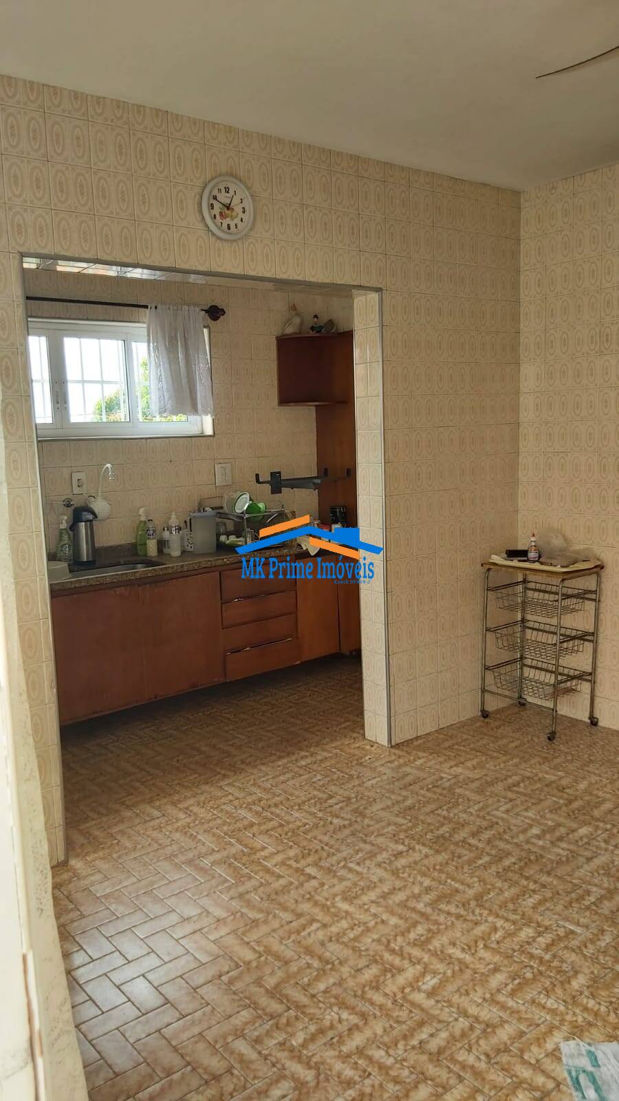 Casa à venda com 5 quartos, 230m² - Foto 2