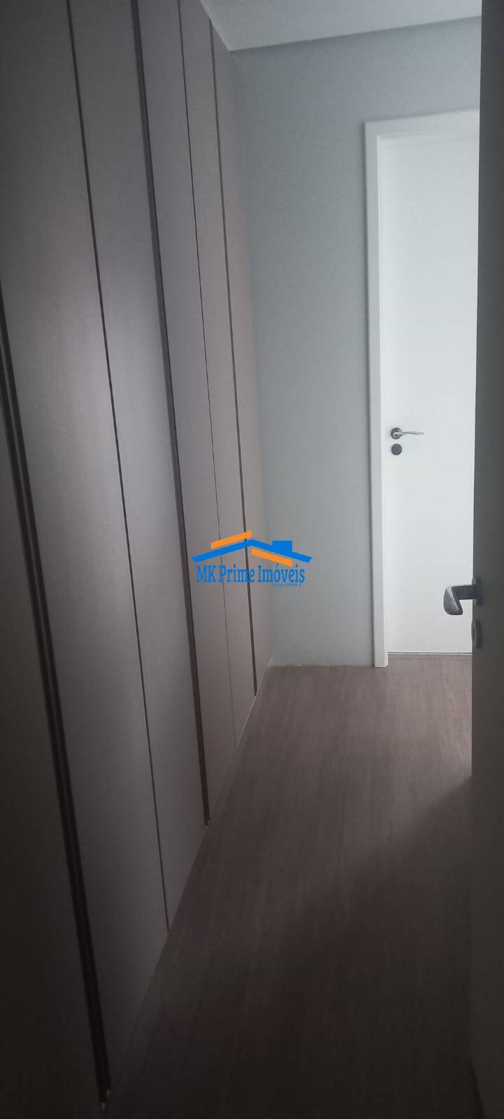 Apartamento à venda com 3 quartos, 113m² - Foto 9