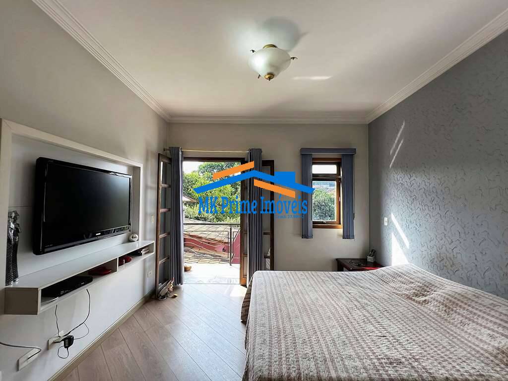 Casa de Condomínio à venda com 3 quartos, 360m² - Foto 28