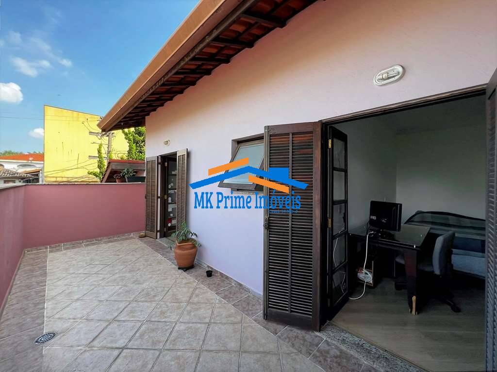 Casa de Condomínio à venda com 3 quartos, 360m² - Foto 39