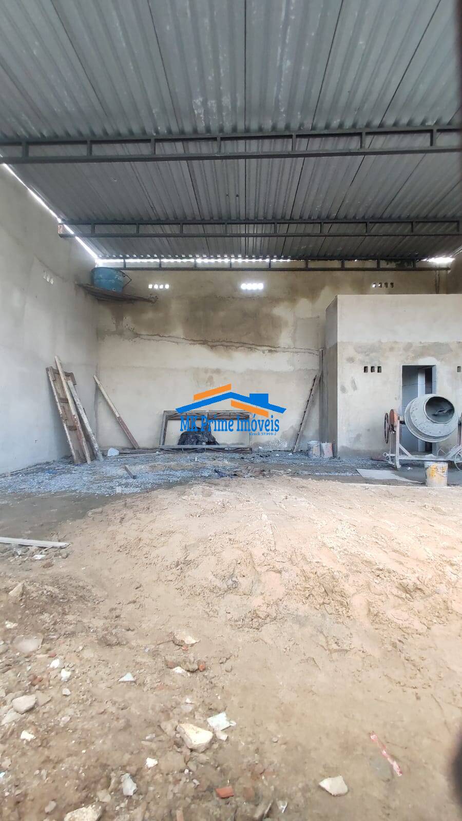 Depósito-Galpão-Armazém à venda, 72m² - Foto 1